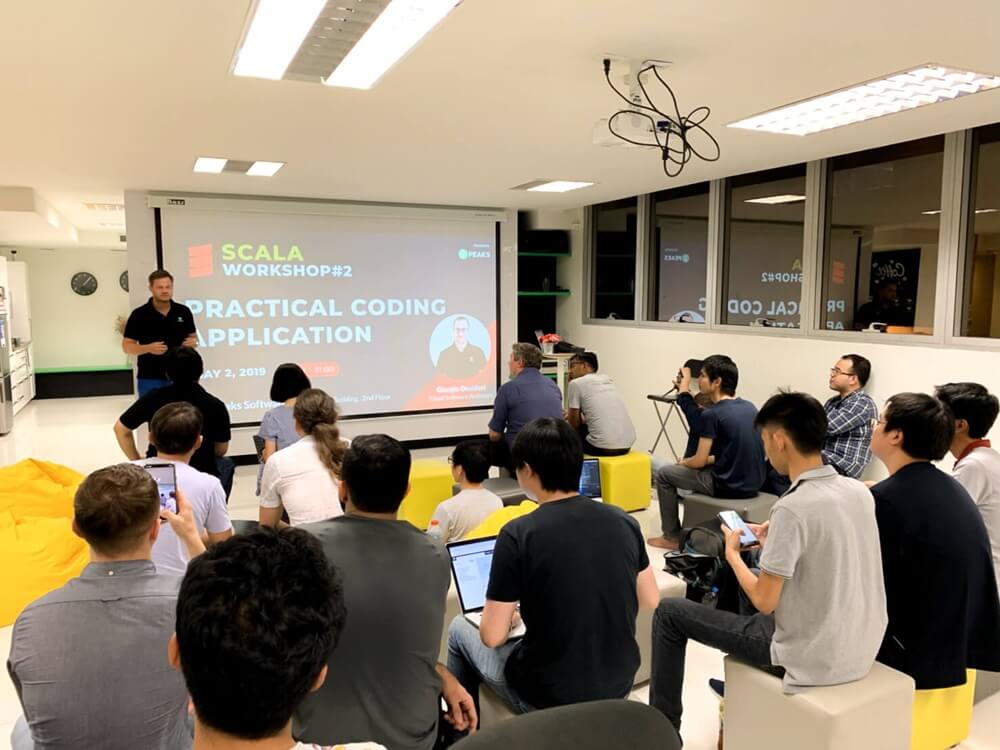 Tổ chức Workshop giúp trung tâm Anh ngữ tăng cường mối quan hệ với các khách hàng