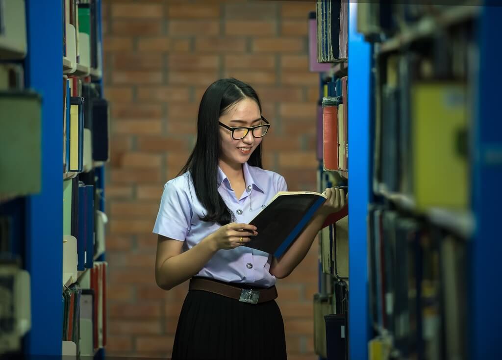 What Legal Requirements Do Filipino Teachers Need to Navigate