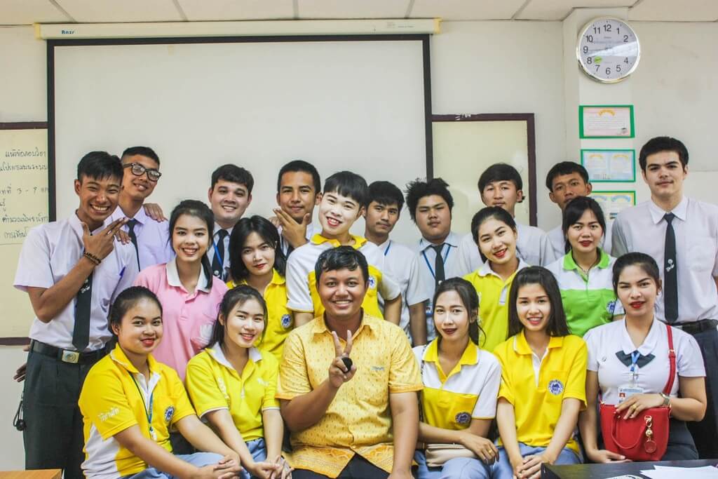Which Countries Are Best for Thai Teachers to Teach English