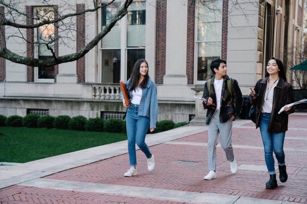 Is a Gap Year Right for Me? Key Decision Factors