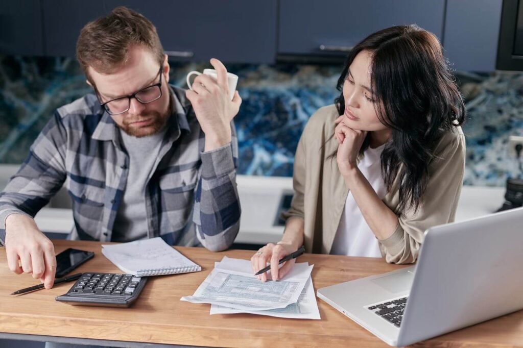 How Can You Fund Your Gap Year Without Going Into Debt?