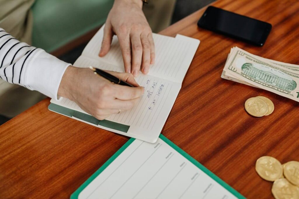 What Are the 3 Main Factors That Determine Your Gap Year Cost?